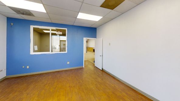 555 Burbank Unit J